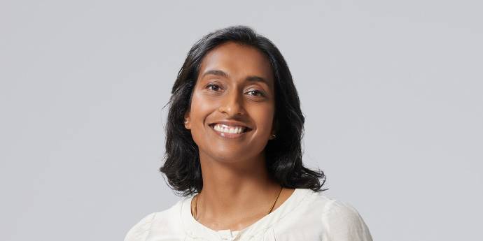 Anchali Anandanayagam winner of the Emerging Director Award